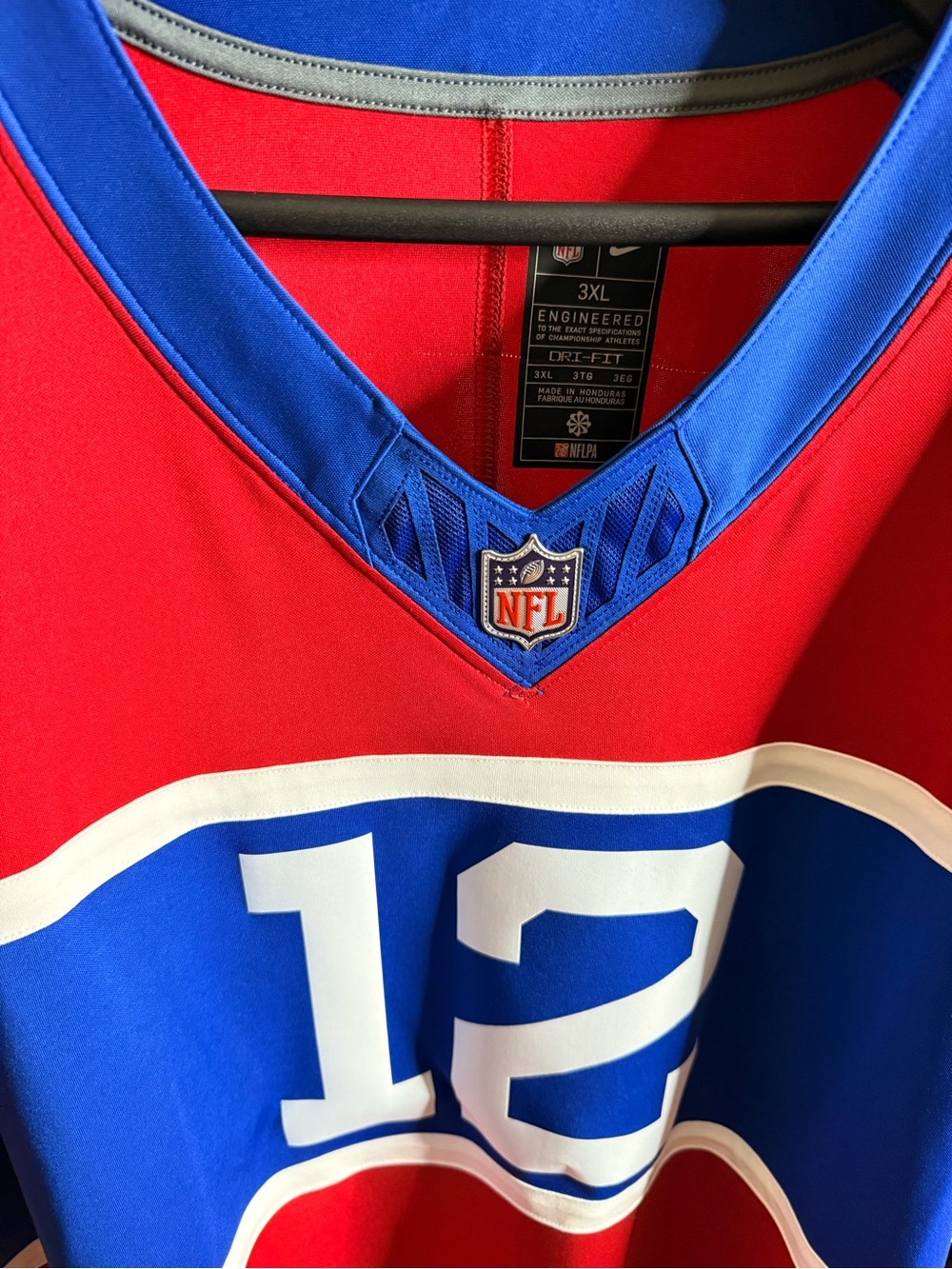 Gorgeous NY Giants NFL Authentic Jersey!!!